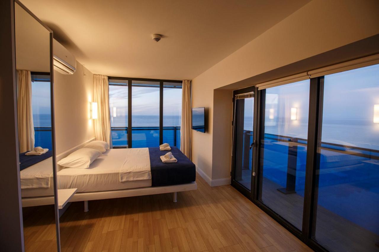 Panorama Orbi City Center Suite Sea View Batumi Exterior photo